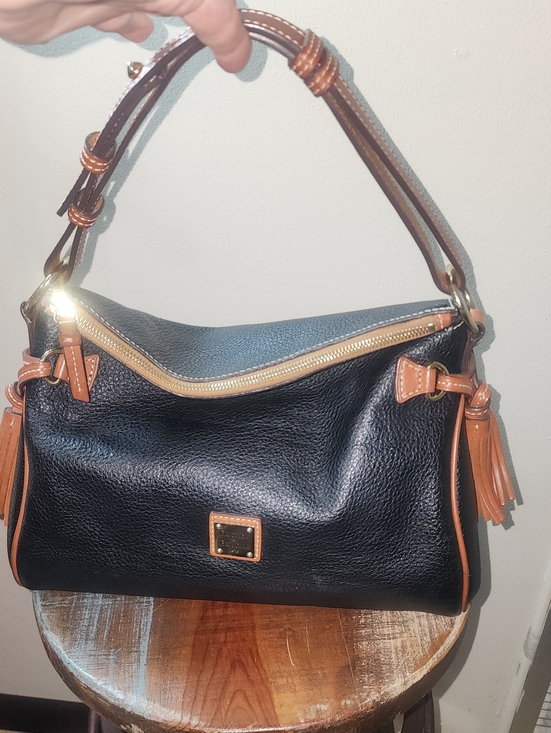 Dooney & Bourke Handbags - Dooney & Bourke Black Tan Pebbled Leather Flourentine Satchel Shoulder Bag